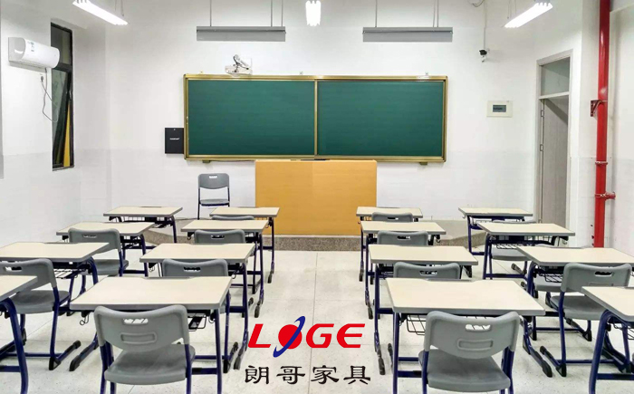 学校家具厂商